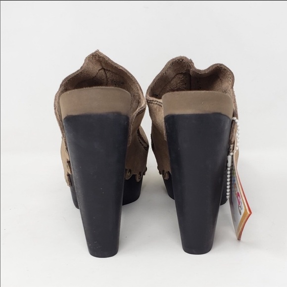 Floggs Diana Suede Clogs - Picture 3 of 7